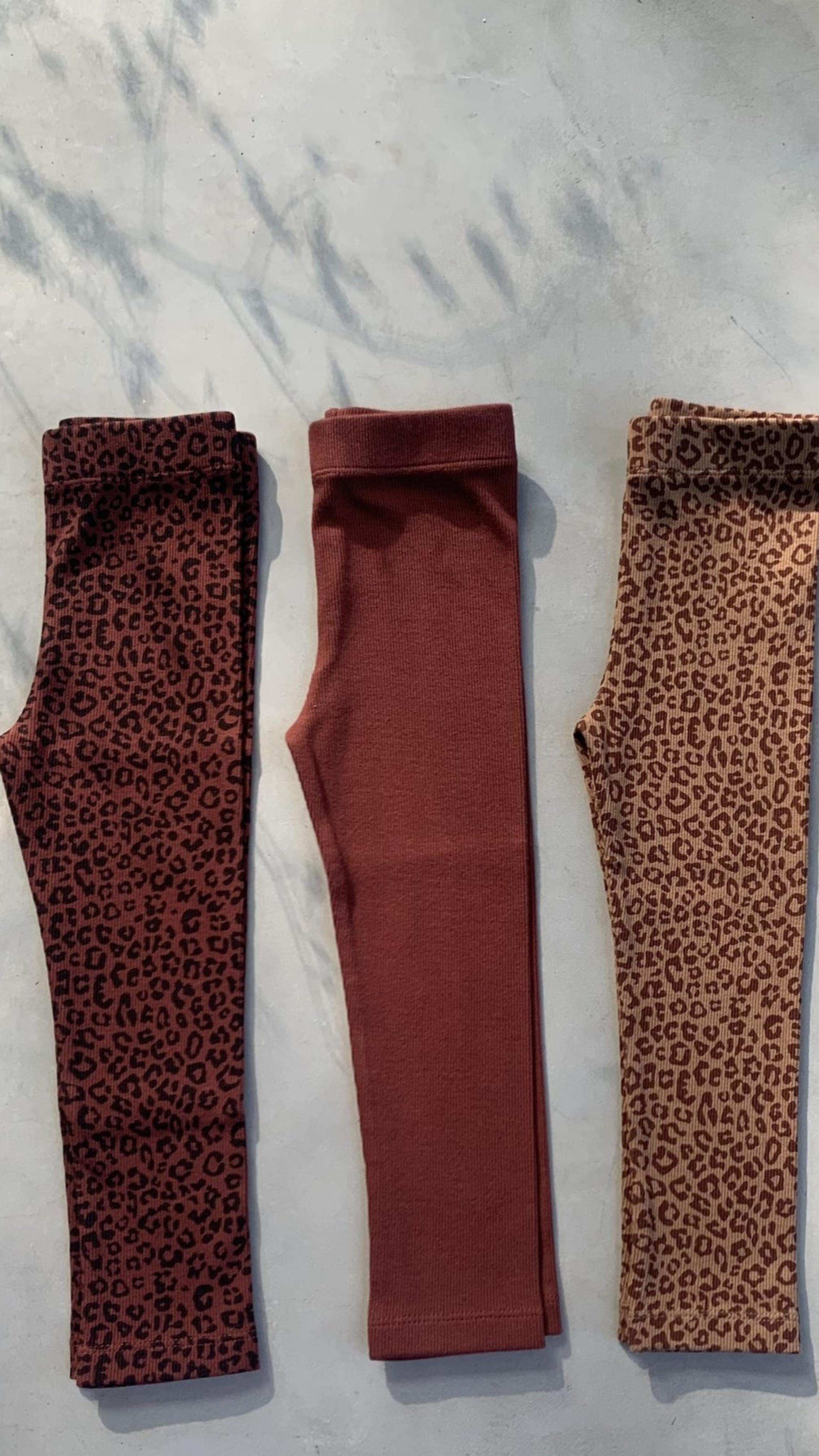 TINY PANTS - BURGUNDY BOO