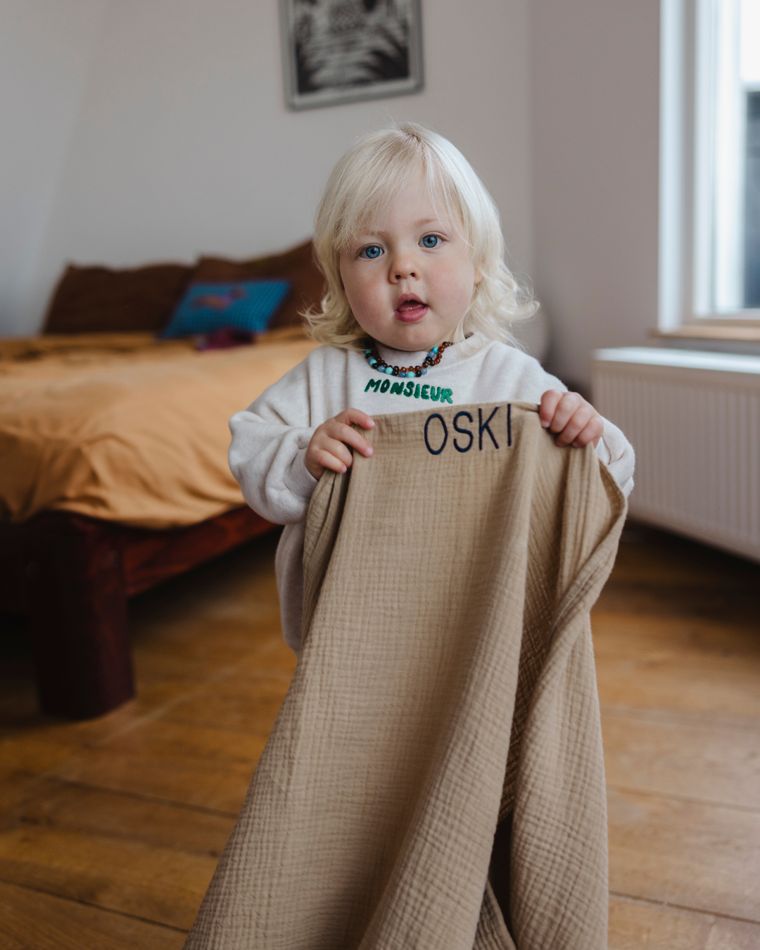 GIANT SWADDLE | FINE BROWN