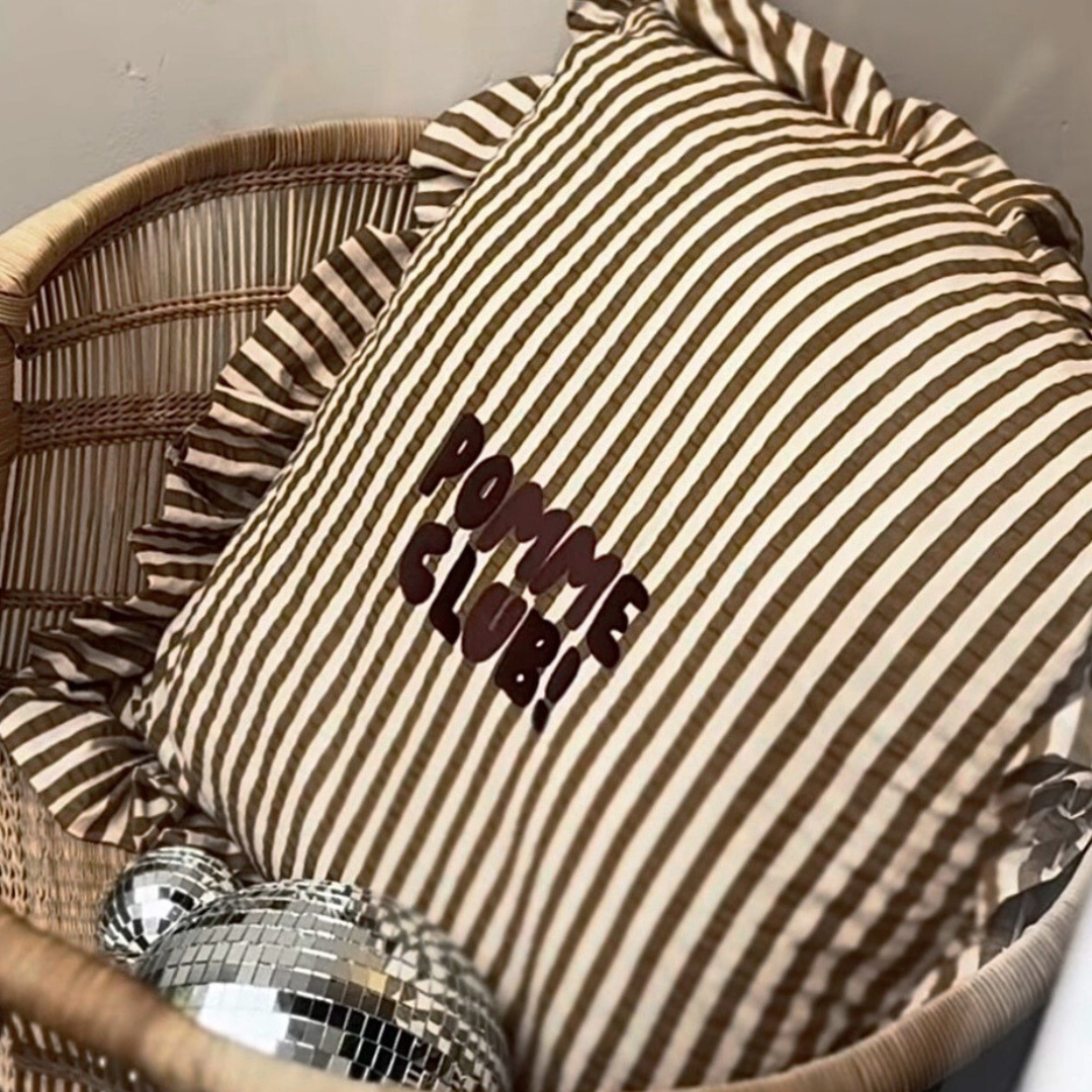 KUSSEN RAYURE ROEZEL | FINE BROWN