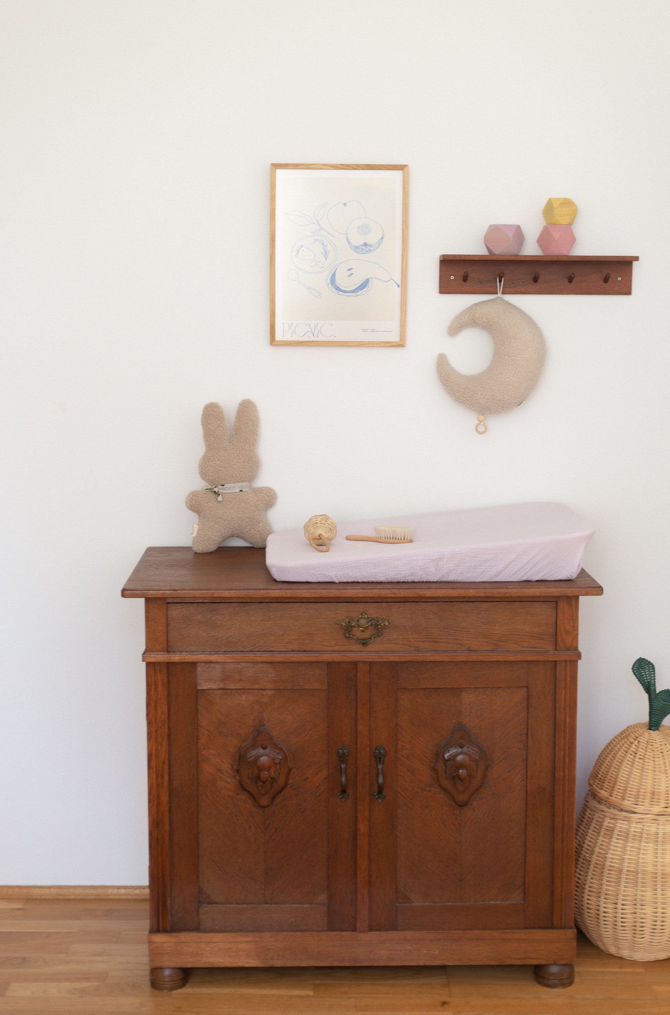 Changing cover lucky lila