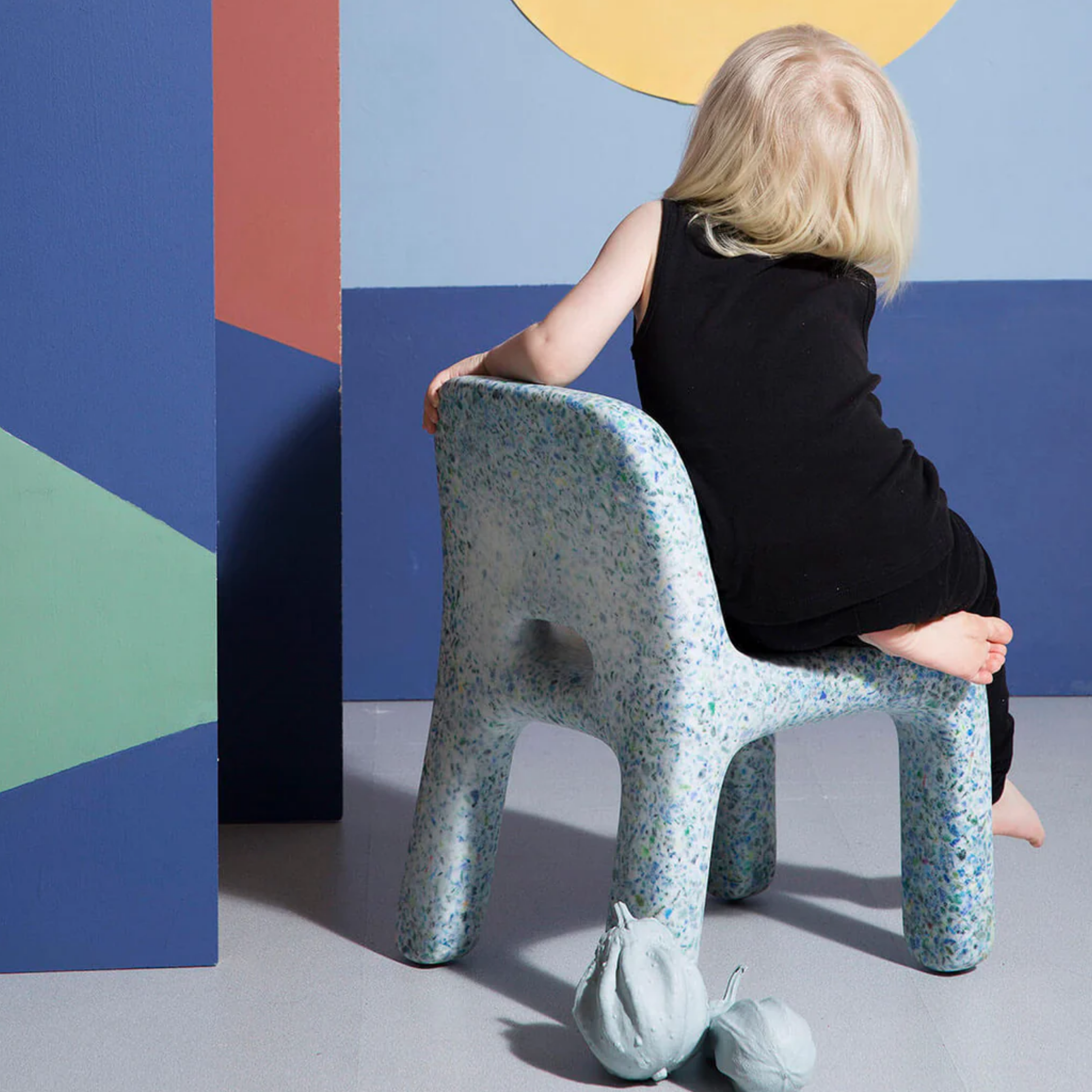 Een gerecycled kinderstoel