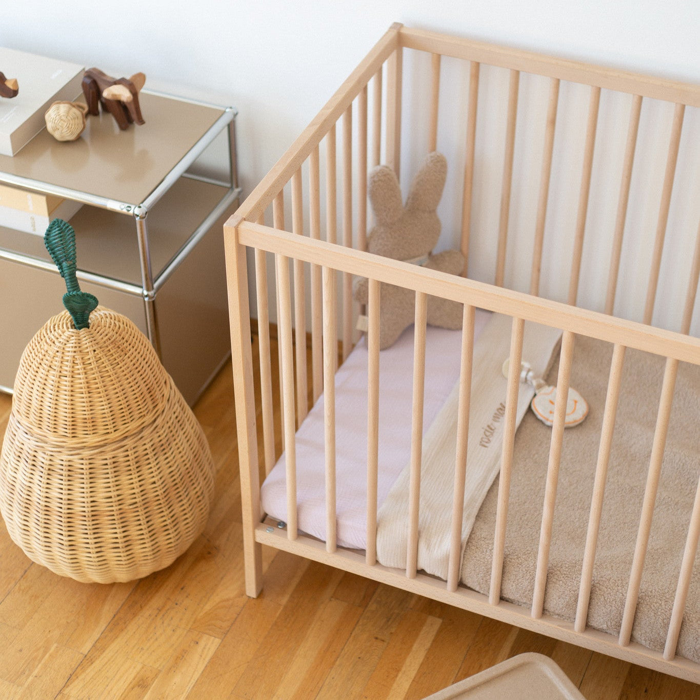 Flat sheet cot bonjour beige