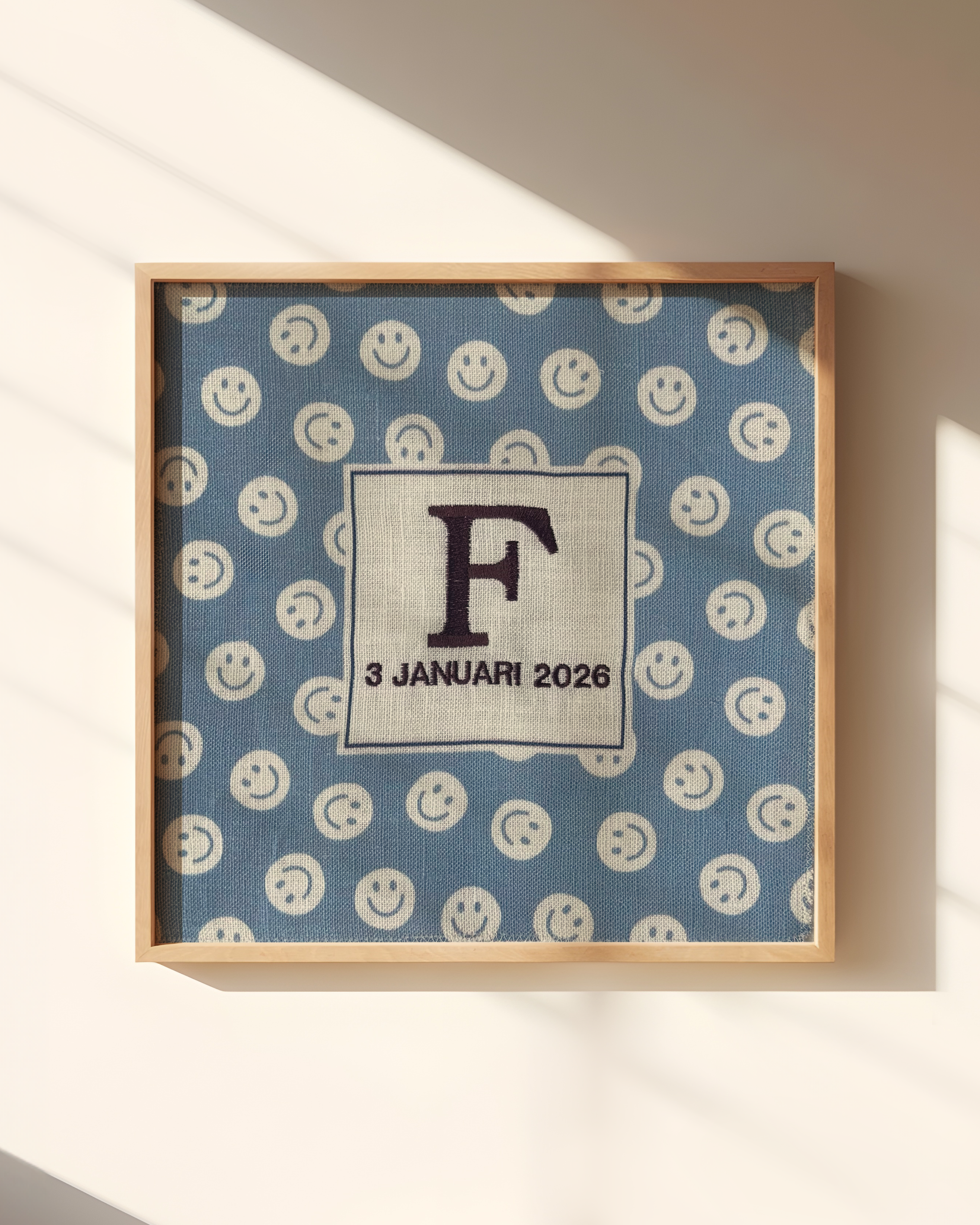 INITIAL POSTER | SMILIN&