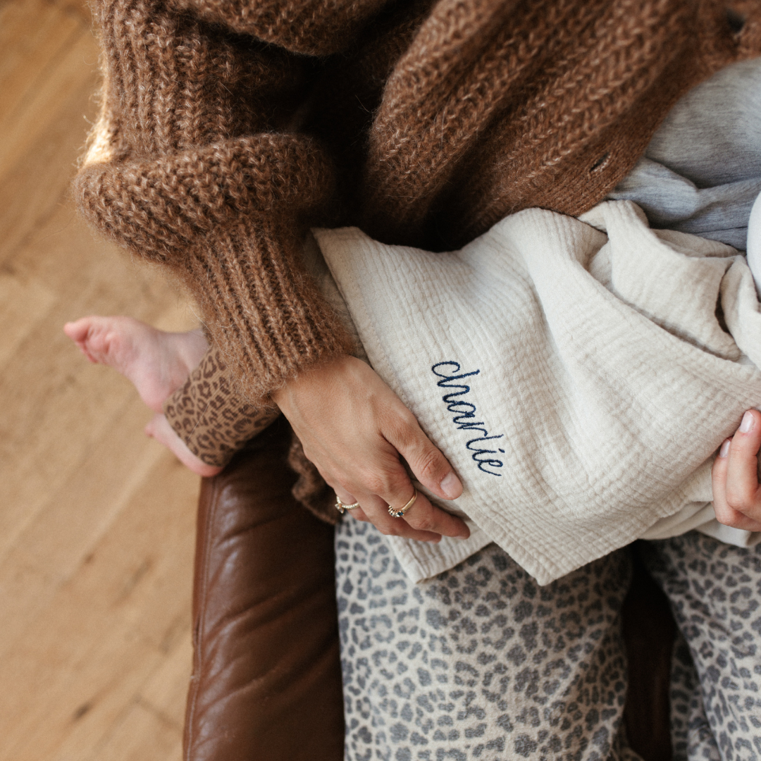 Huge towel bonjour beige