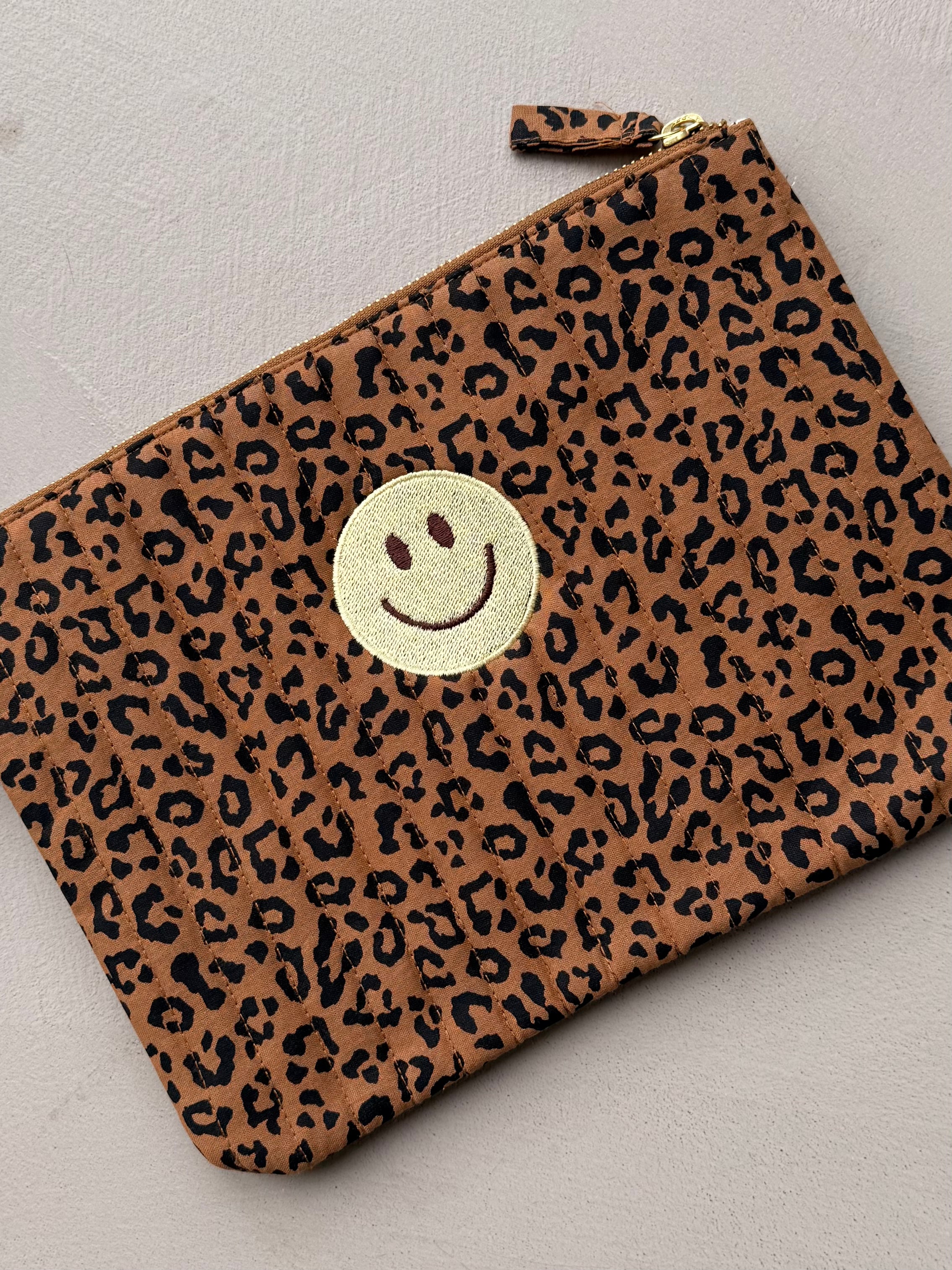 SAMPLE SALE | THE FLAT POUCH LEOPARD