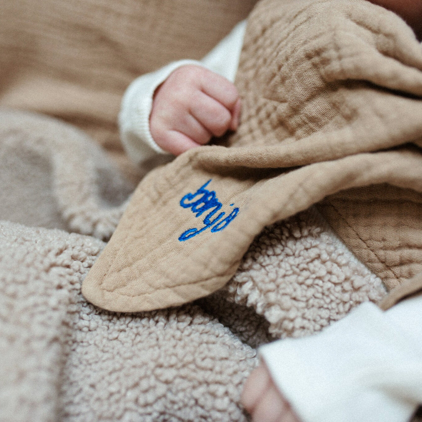 Speendoekje fine brown