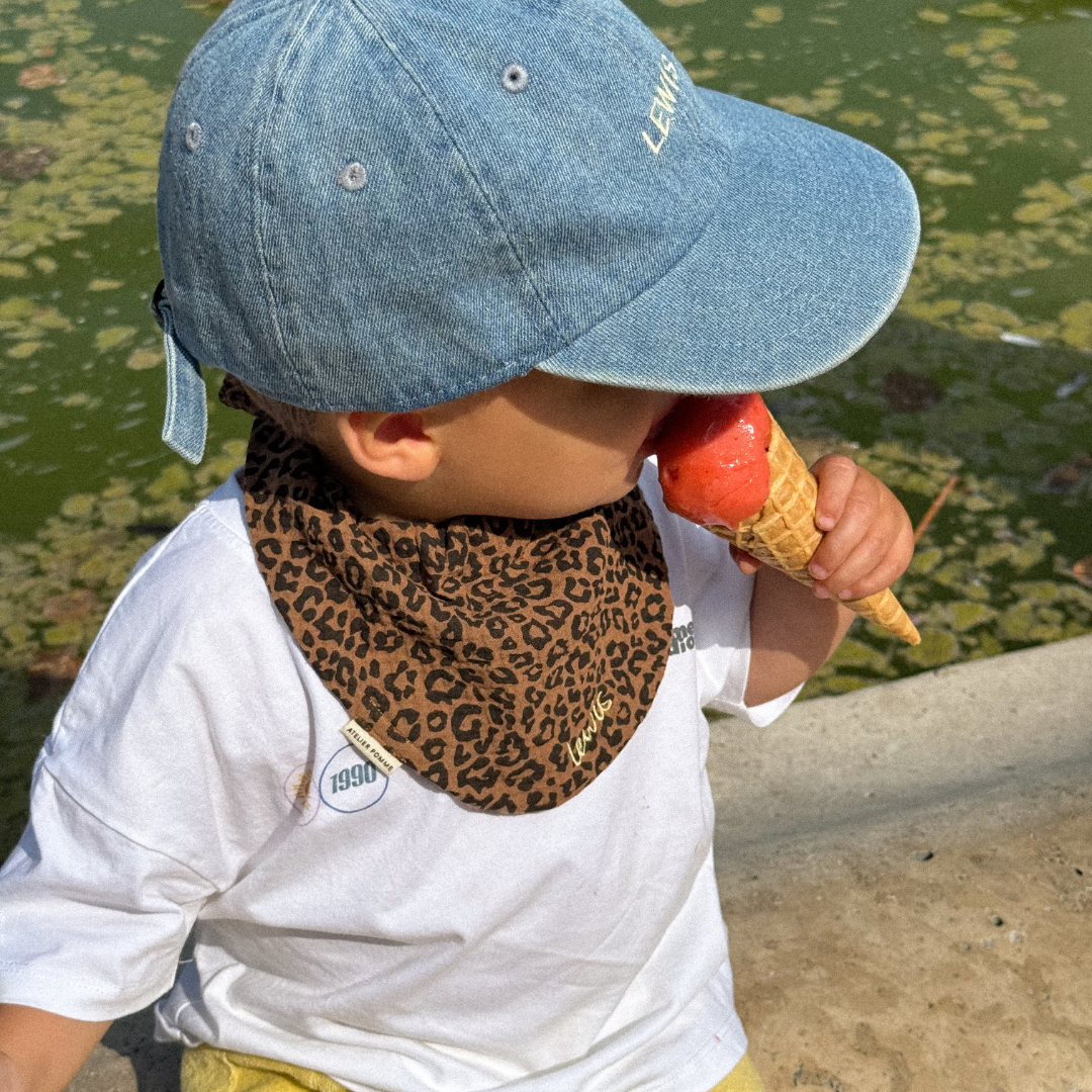 TINY BIB