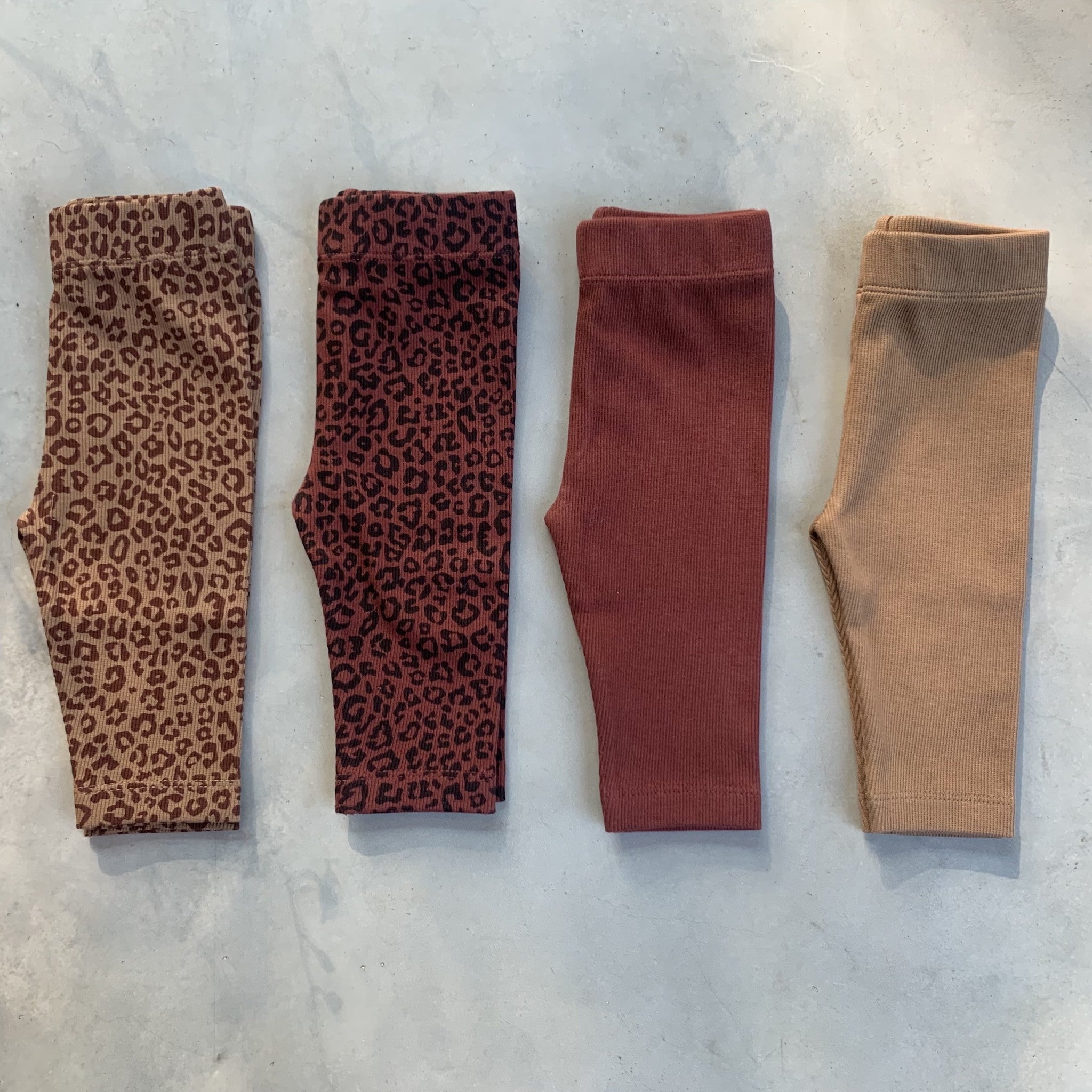 Tiny pants leopard