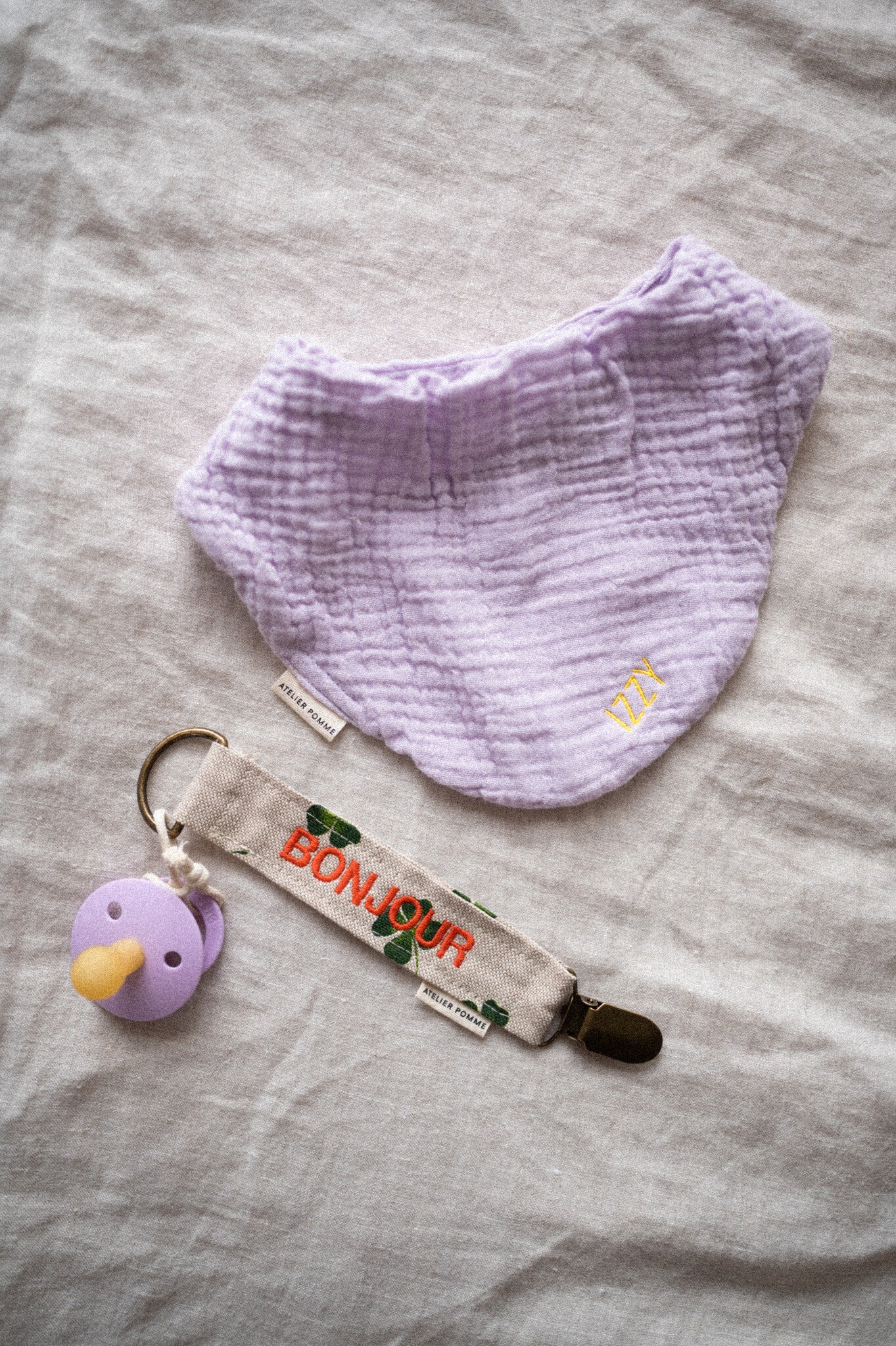 TINY BIB | LUCKY LILA