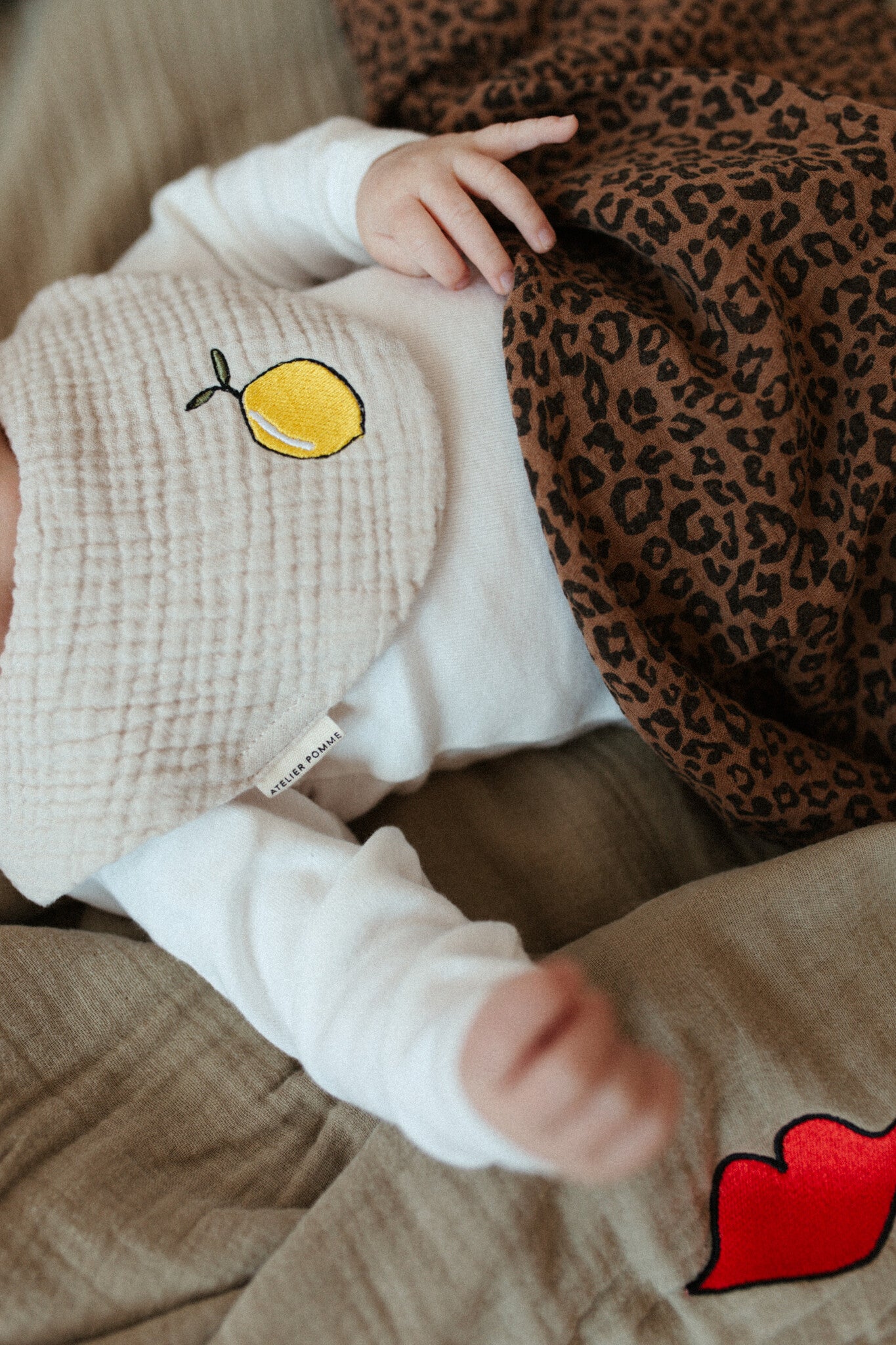 BABY SLABBER | BONJOUR BEIGE