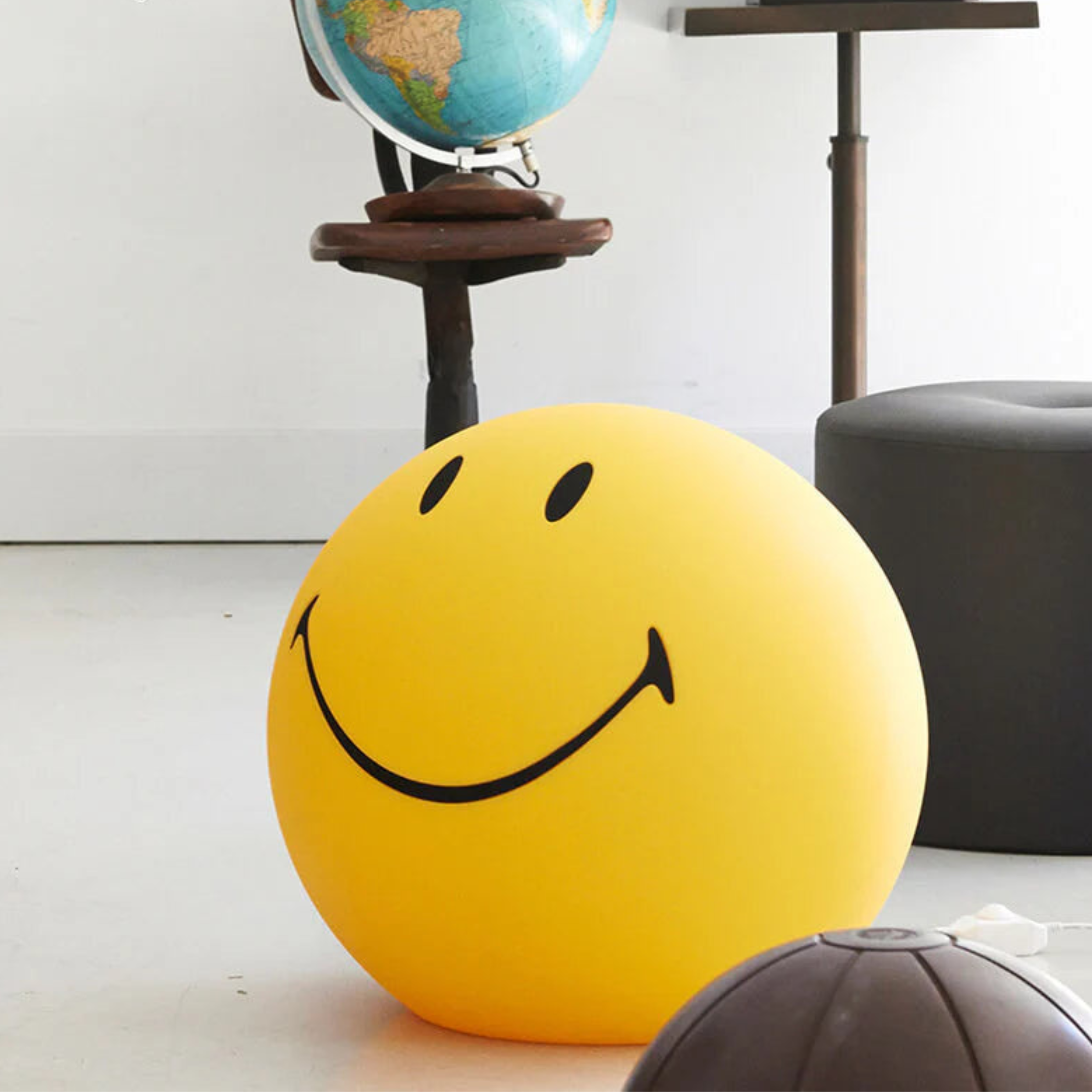 SMILEY LAMP XL