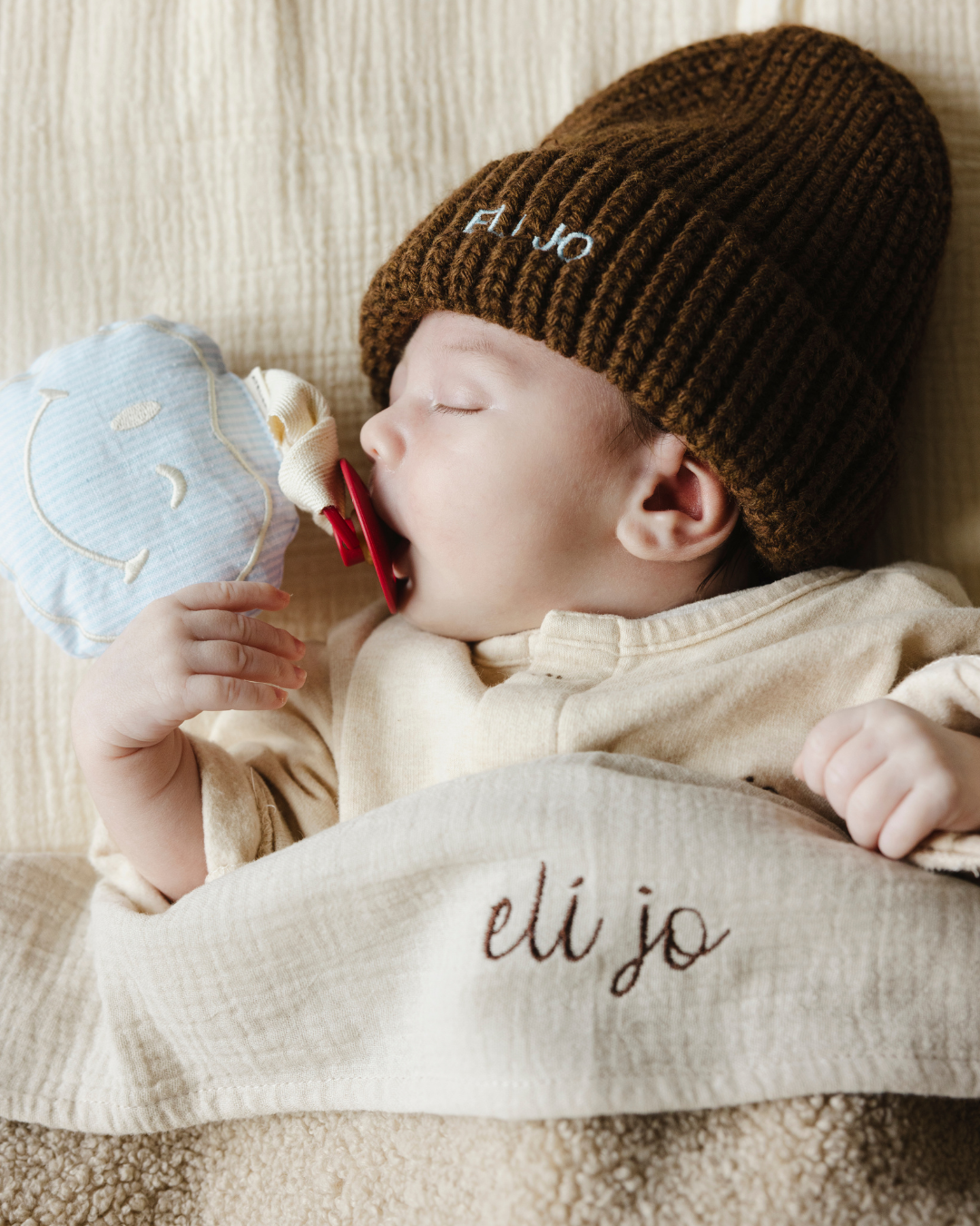 PACIFIER CLOTH POMME | LOVELY LINEN DREAMY BLUE