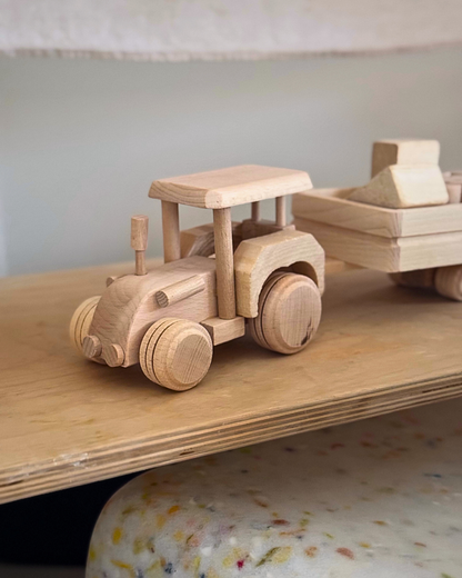 WOODEN TOY | TRACTOR WITH TRAILER &amp; BLOCKS