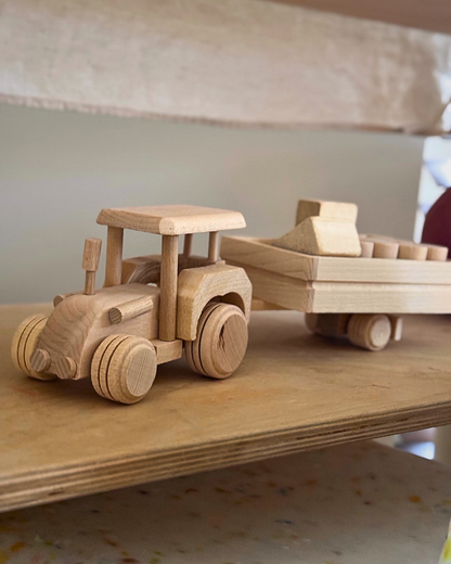 WOODEN TOY | TRACTOR WITH TRAILER &amp; BLOCKS