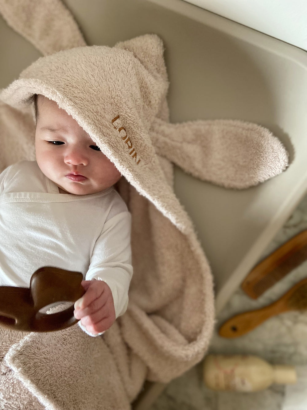 Bubbly Bath Cape | Bonjour Beige