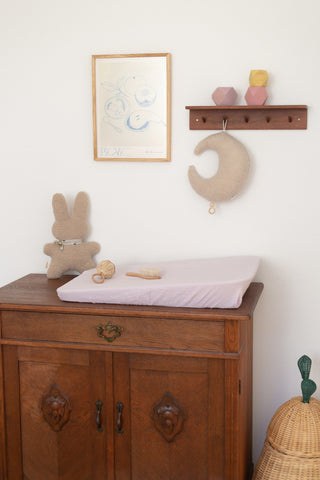 CHANGING COVER | LUCKY LILA