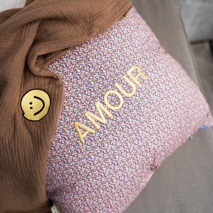 cushion bloemen met gepersonaliseerde tekst