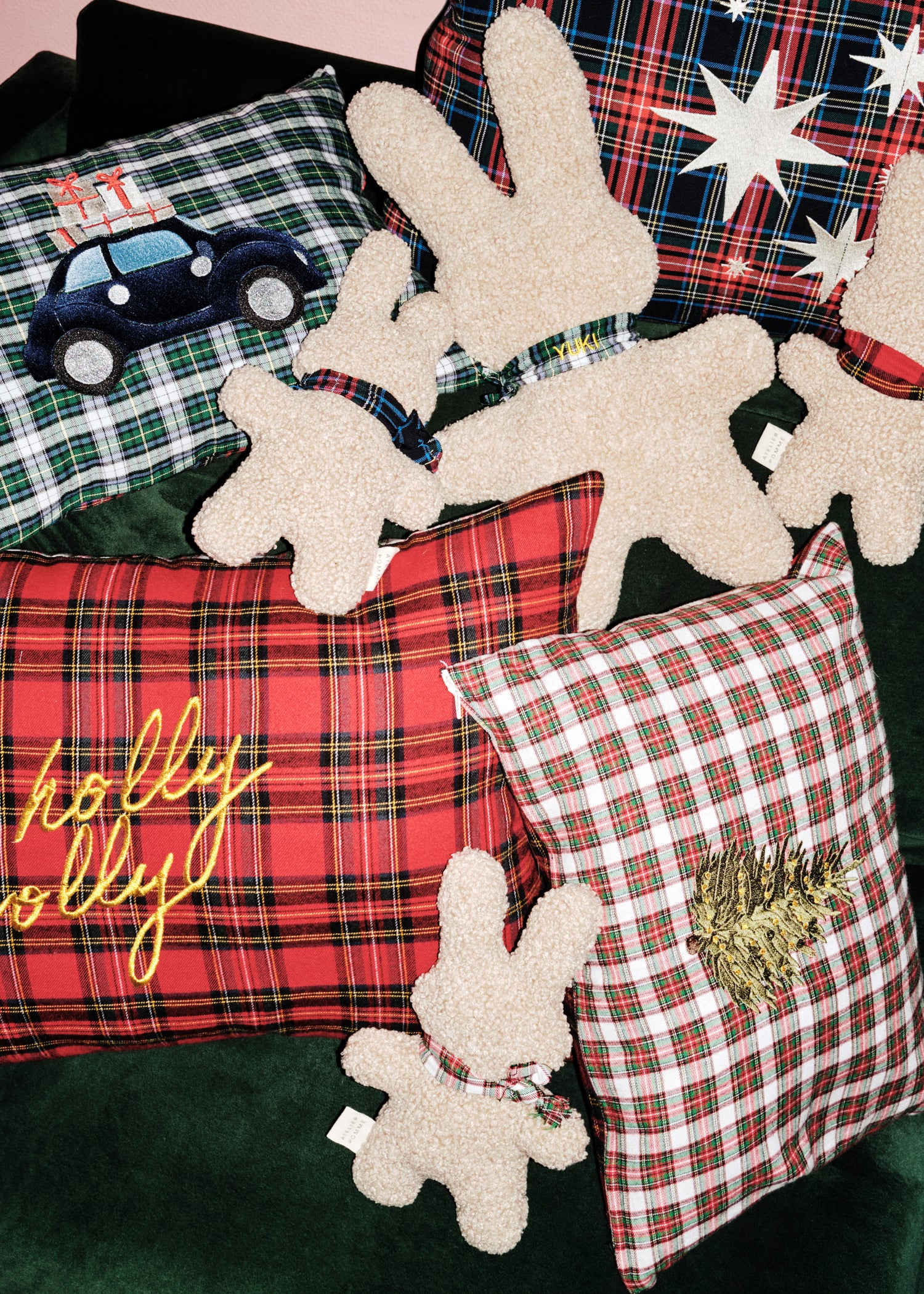 CUSHION | ÉDITION DE NOËL ROUGE