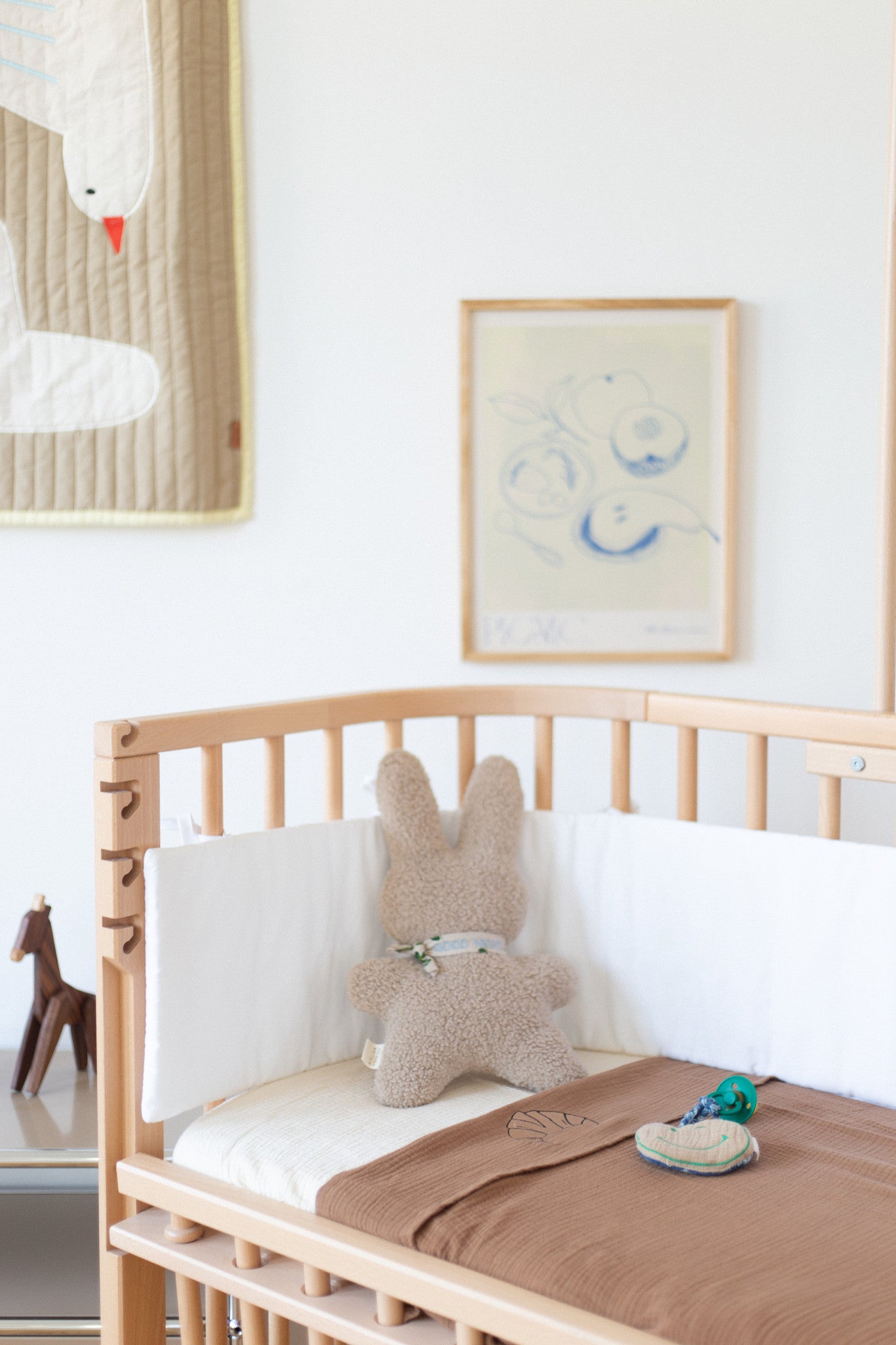 Flat sheet crib better brownie 