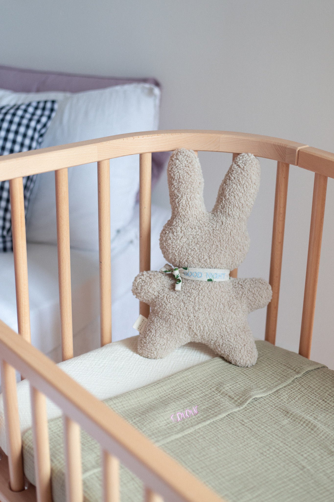 Flat sheet crib morning moss