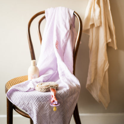 Giant swaddle lucky lila 