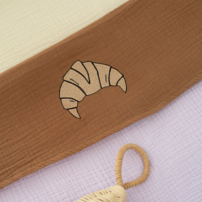 close-up muslin deken met croissant icoon