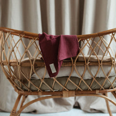 PETIT TOWEL | BURGUNDY BOO