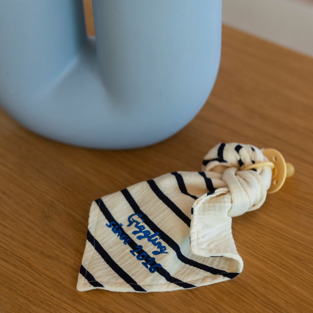 SCHNULLERTUCH - CUDDLE - THE BRETON STRIPE