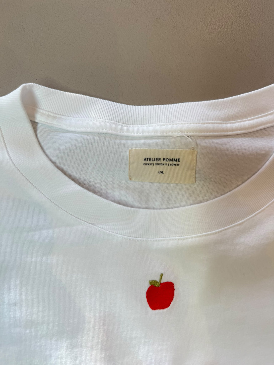 SAMPLE SALE |T-shirt White L/XL