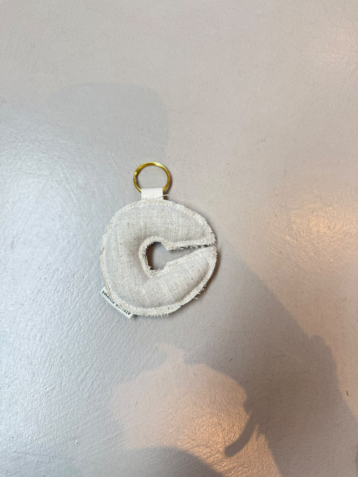 SAMPLE SALE | keychain Lovely C