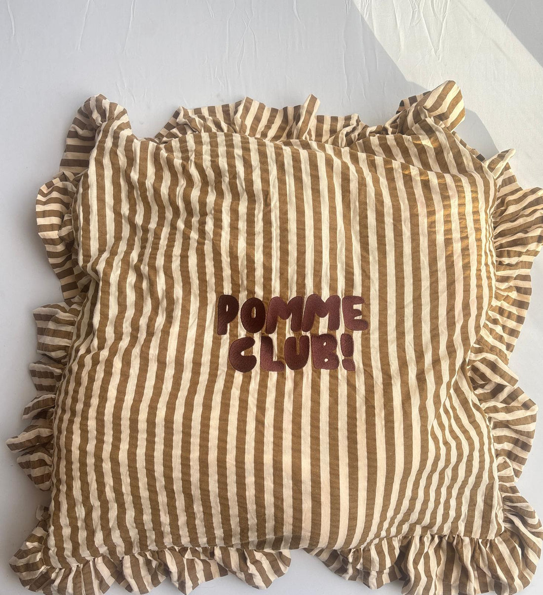 SAMPLE SALE |Cushion Ruffle Pomme Club
