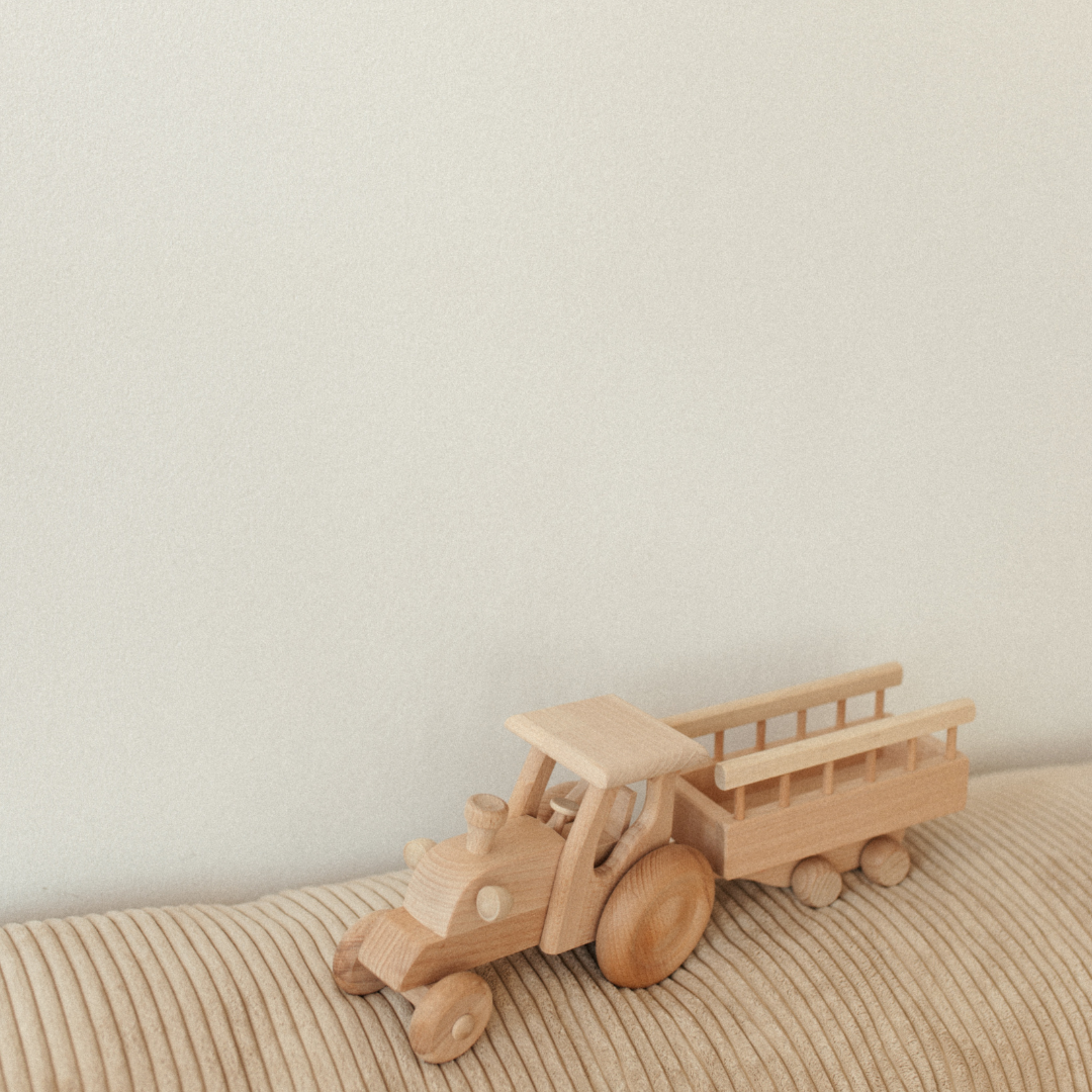 houten speelgoed tractor