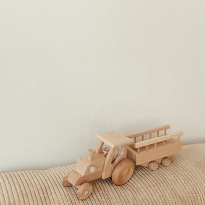 houten speelgoed tractor