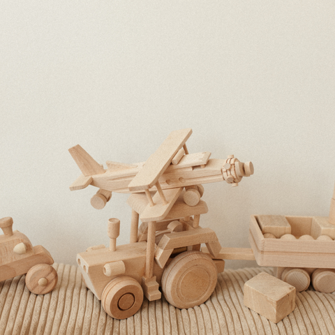 WOODEN TOY | GIANT TRACTOR WITH TRAILER AND WOODEN BLOCKS