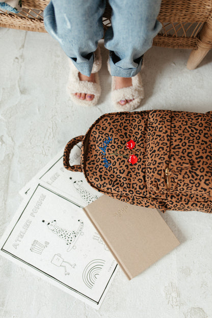 schooltas voor kinderen met panterprint en gepersonaliseerd met icoon