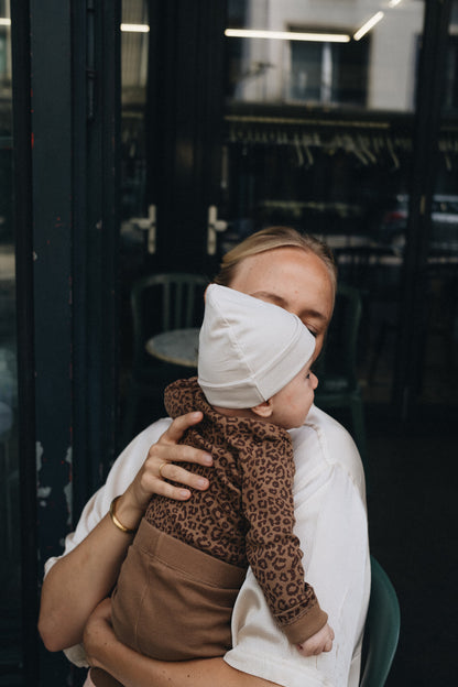 TEENY TINY BEANIE | BONJOUR BEIGE
