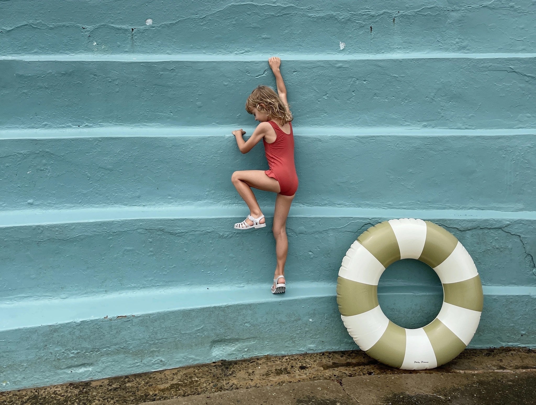  ICONIC FLOATS | TERRA VERDE