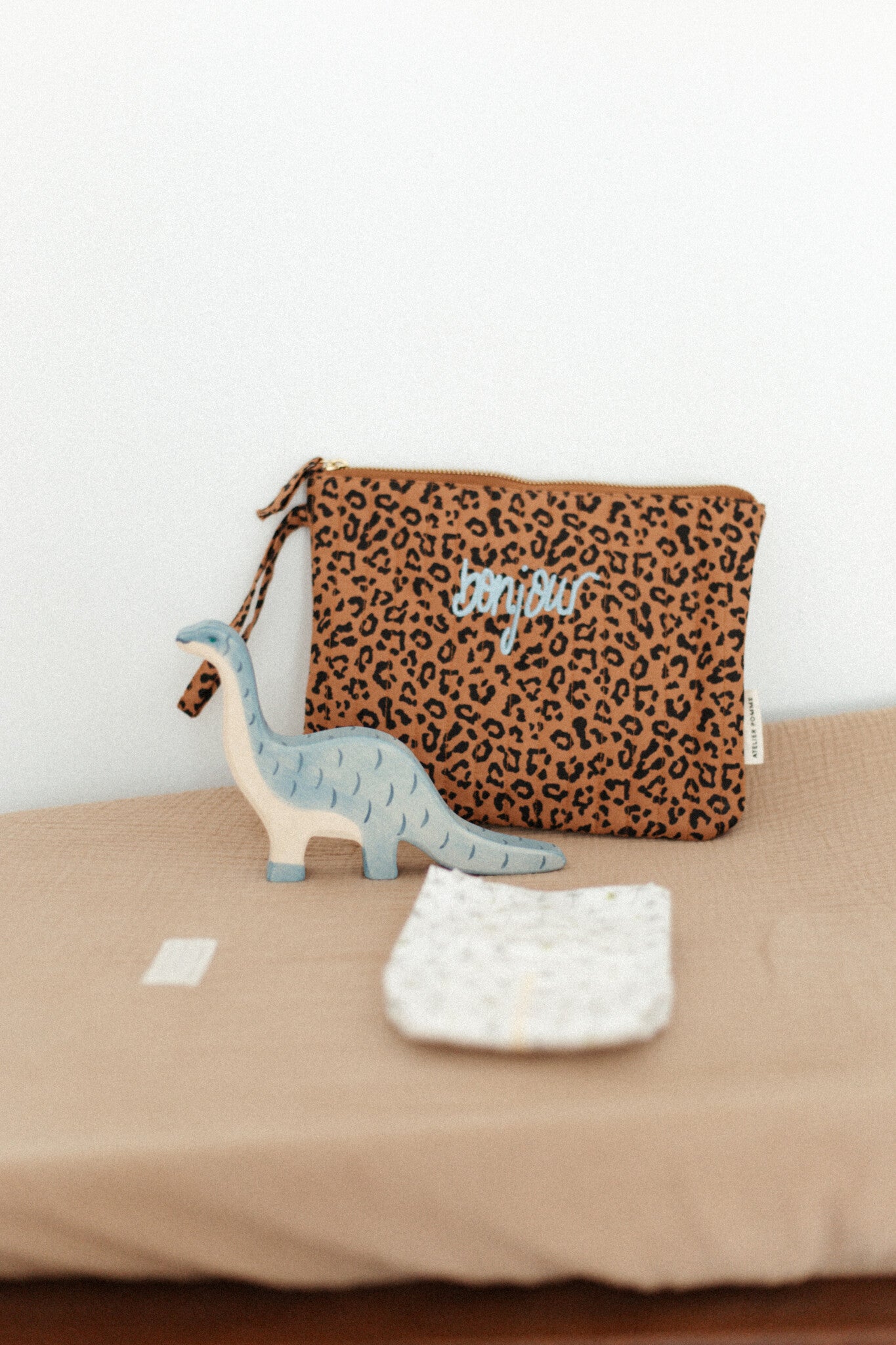 THE FLAT POUCH    |  LEOPARD