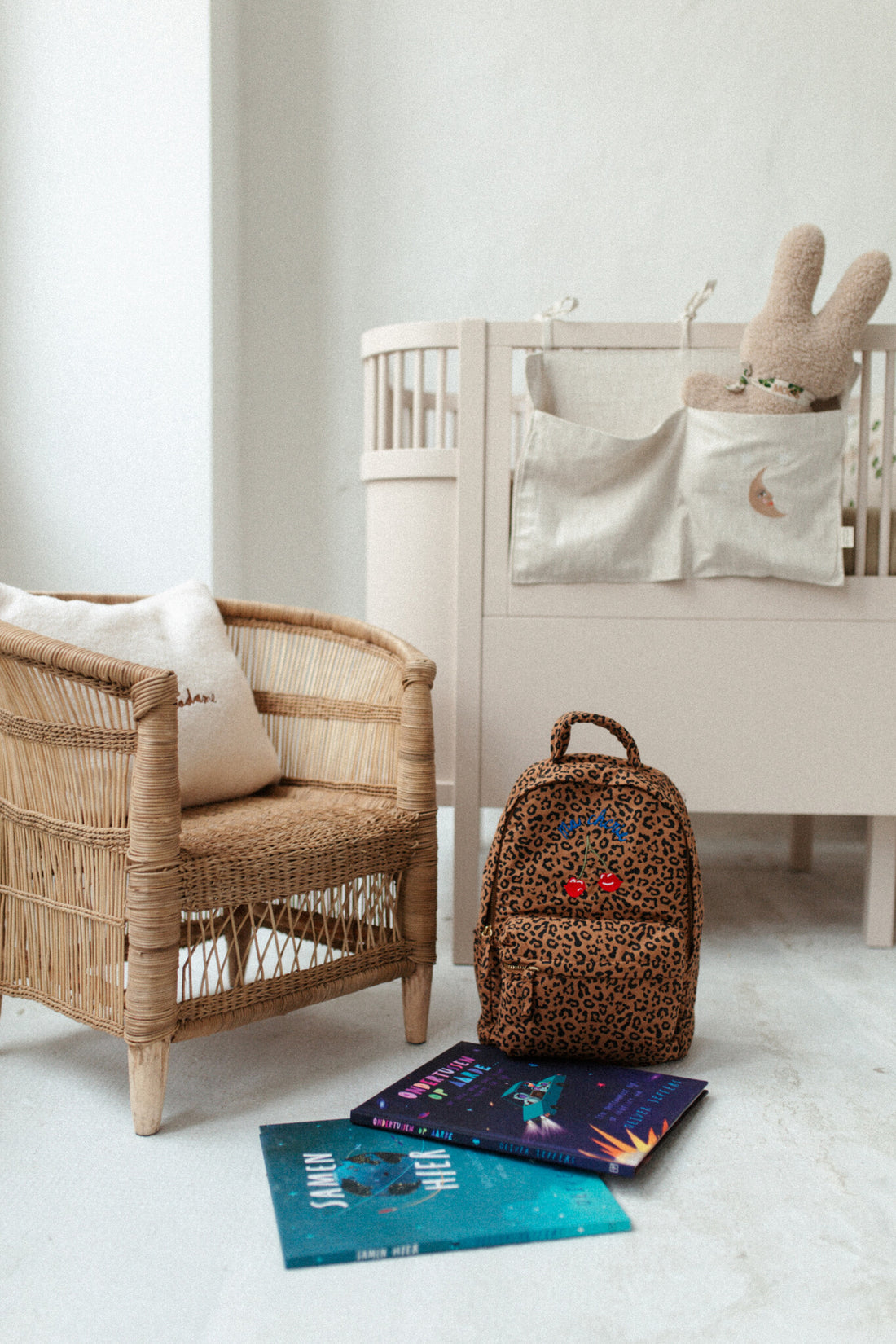 LINEN BED POCKET | BONJOUR BEIGE