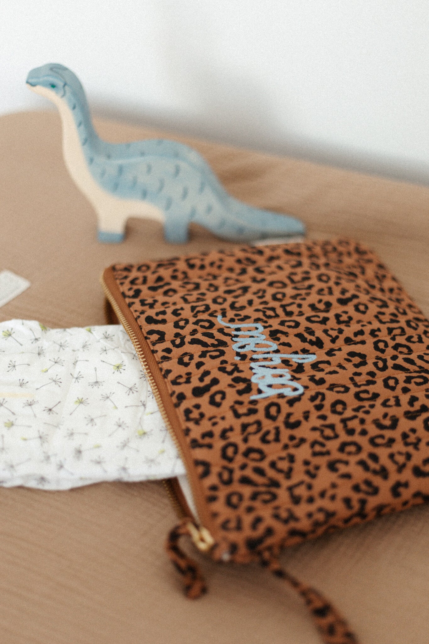 THE FLAT POUCH    |  LEOPARD