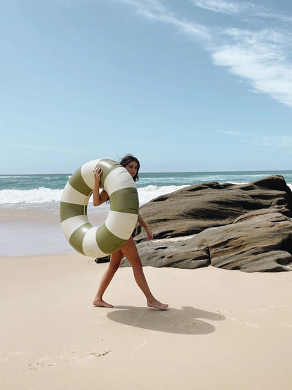  ICONIC FLOATS | TERRA VERDE