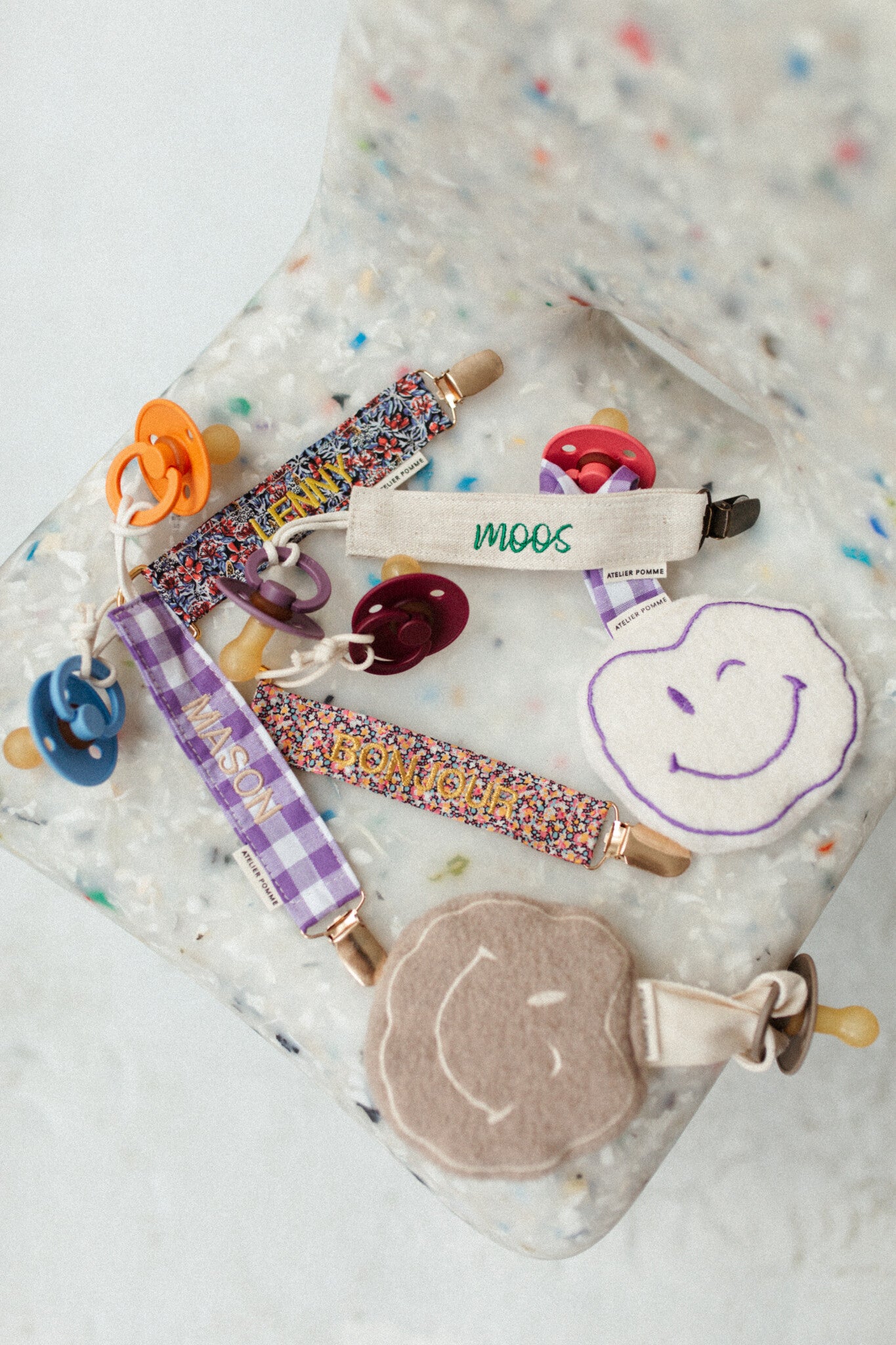 PACIFIER CORD | NO RAIN, NO FLOWERS PINK