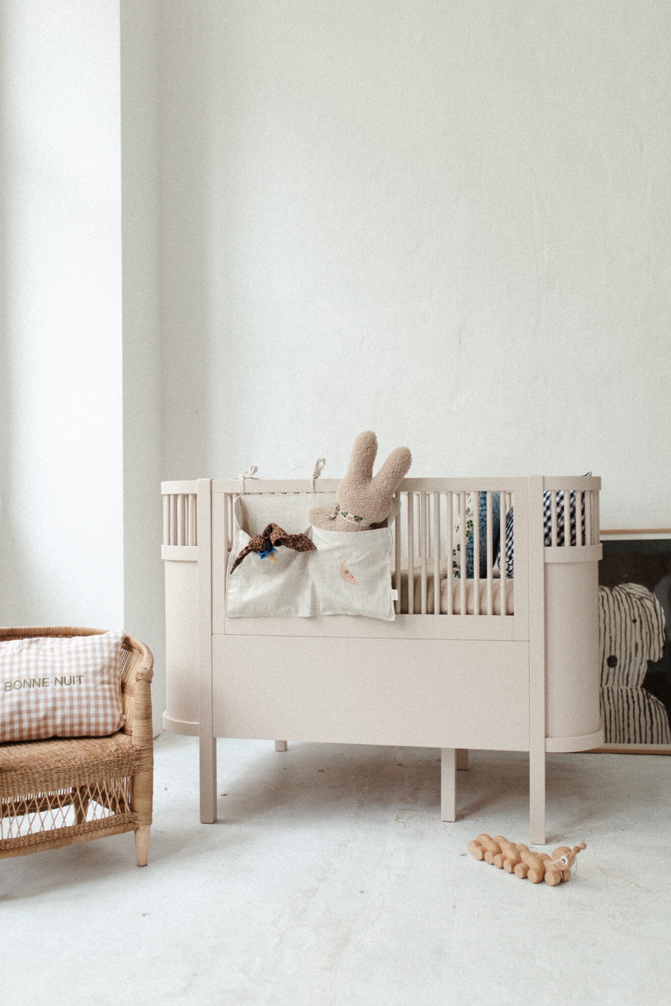 LINEN BED POCKET | BONJOUR BEIGE