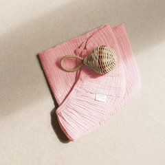 HOESLAKEN WIEG | PINKY PROMISE