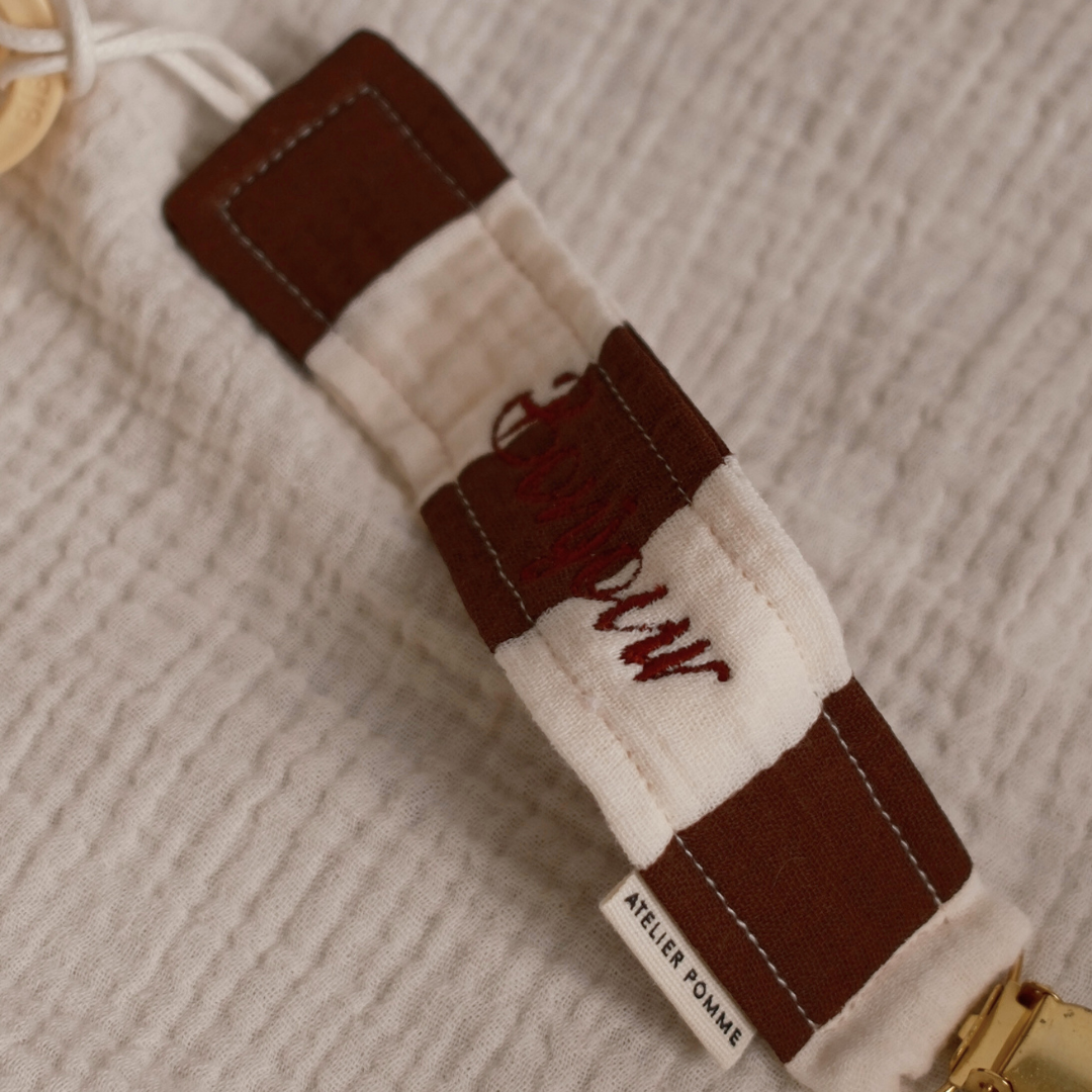 SPEENKOORD | THE BROWN STRIPE